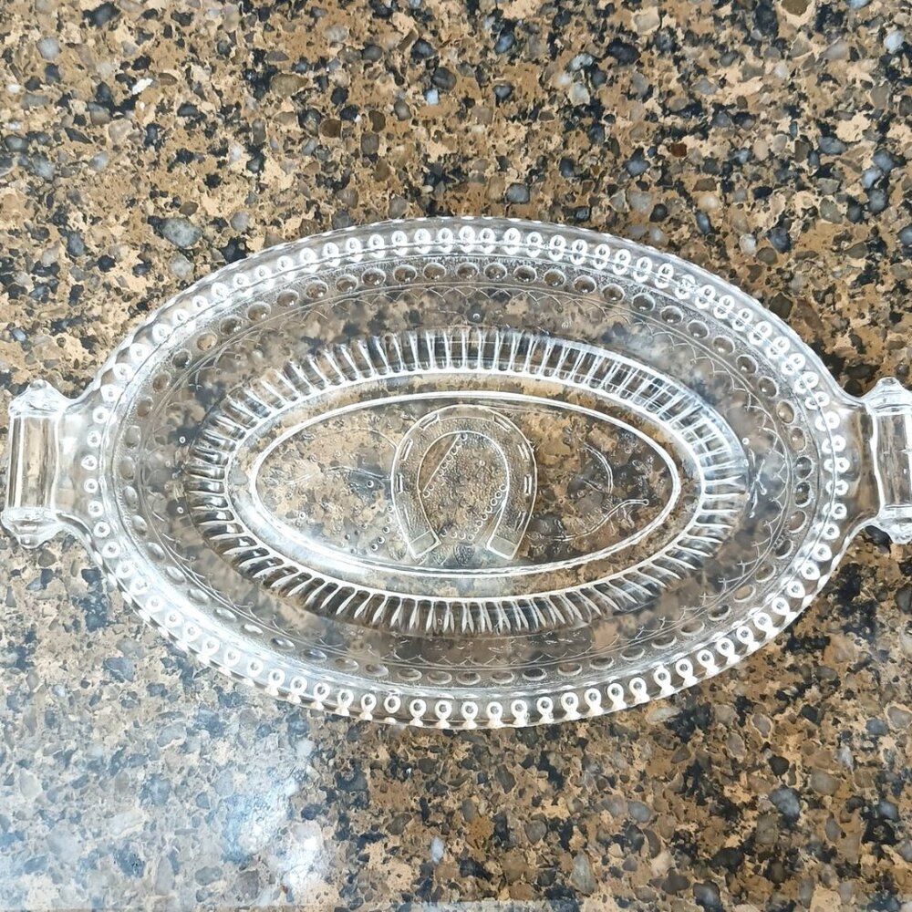 ANTIQUE ADAMS & CO EAPG GOOD LUCK HORSESHOE / PRAYER RUG PATTERN GLASS